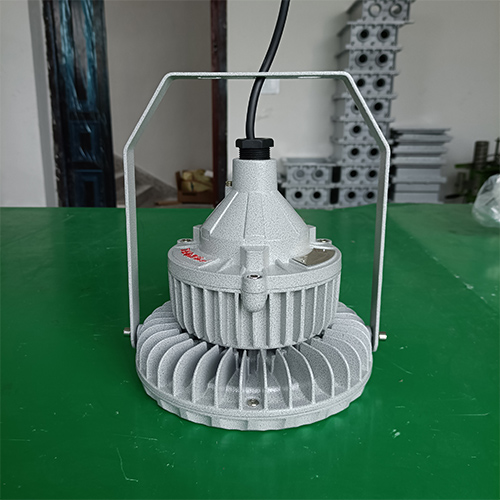 工廠防爆投光燈50W，化工廠倉庫100W，防爆燈，加油站防爆投光燈，